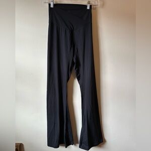 ✨5/$25 Sunzel Flare Yoga Pant Black Legging